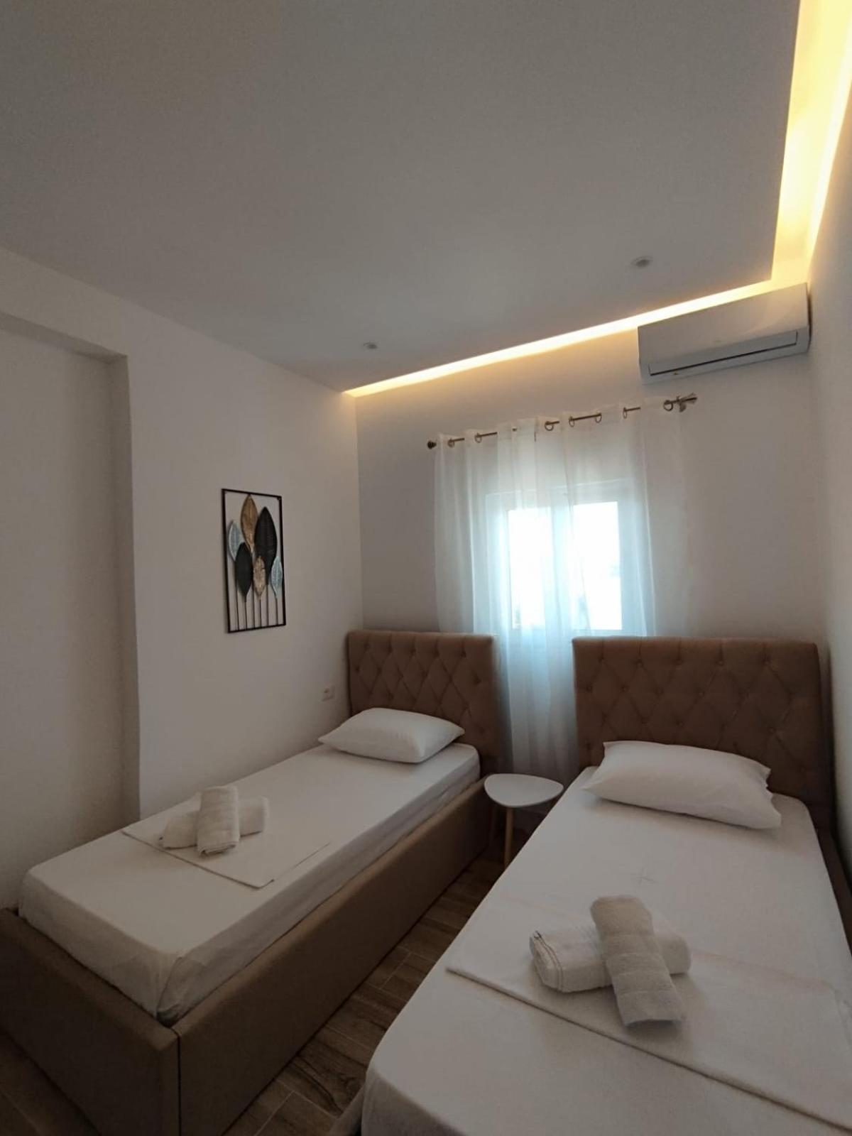 Amente Apartaments Εξαμίλιο Εξωτερικό φωτογραφία