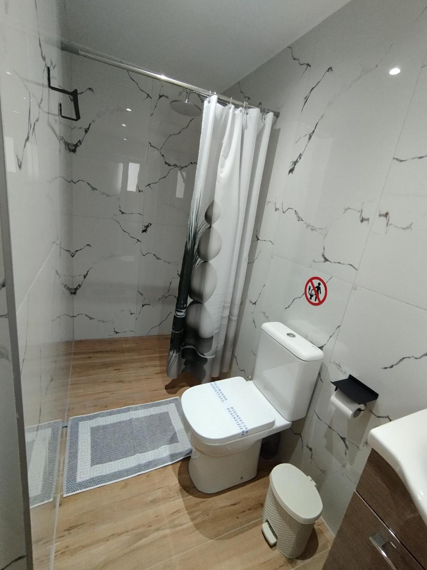 Amente Apartaments Εξαμίλιο Εξωτερικό φωτογραφία