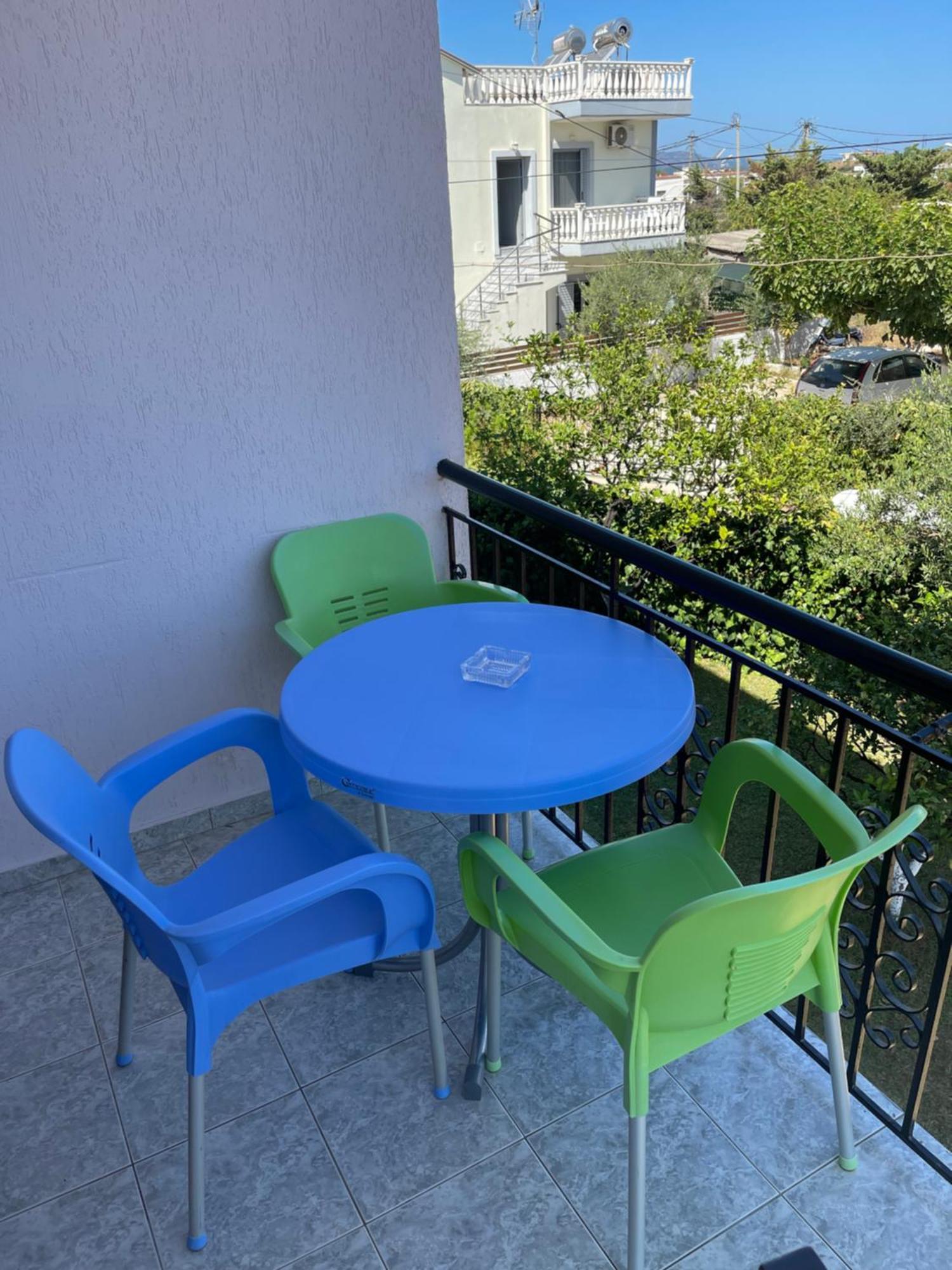 Amente Apartaments Εξαμίλιο Εξωτερικό φωτογραφία